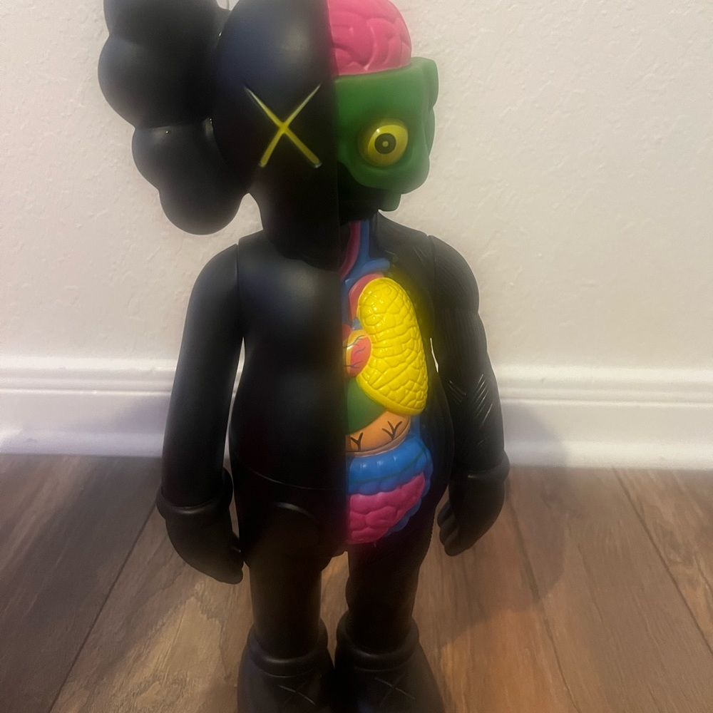 Kaws Tokio First Flayed Companion Keychain black